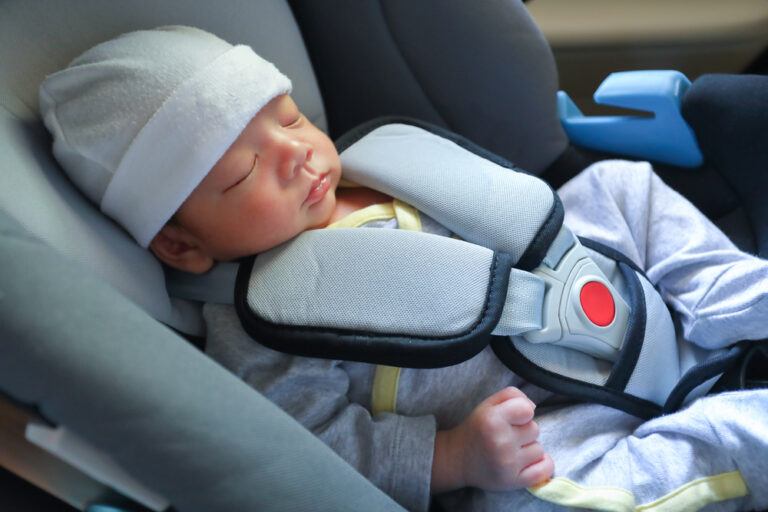 When To Remove Shoulder Pads From Car Seat?