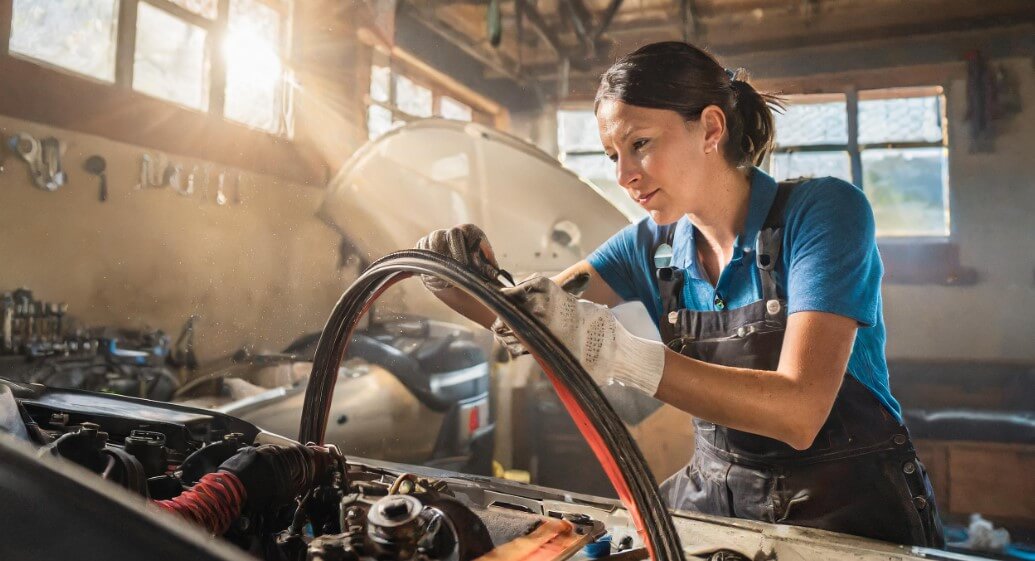 Why Does My Serpentine Belt Keep Coming Off? Expert Opinion!