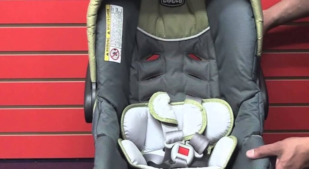 How to Loosen Chicco Car Seat Straps