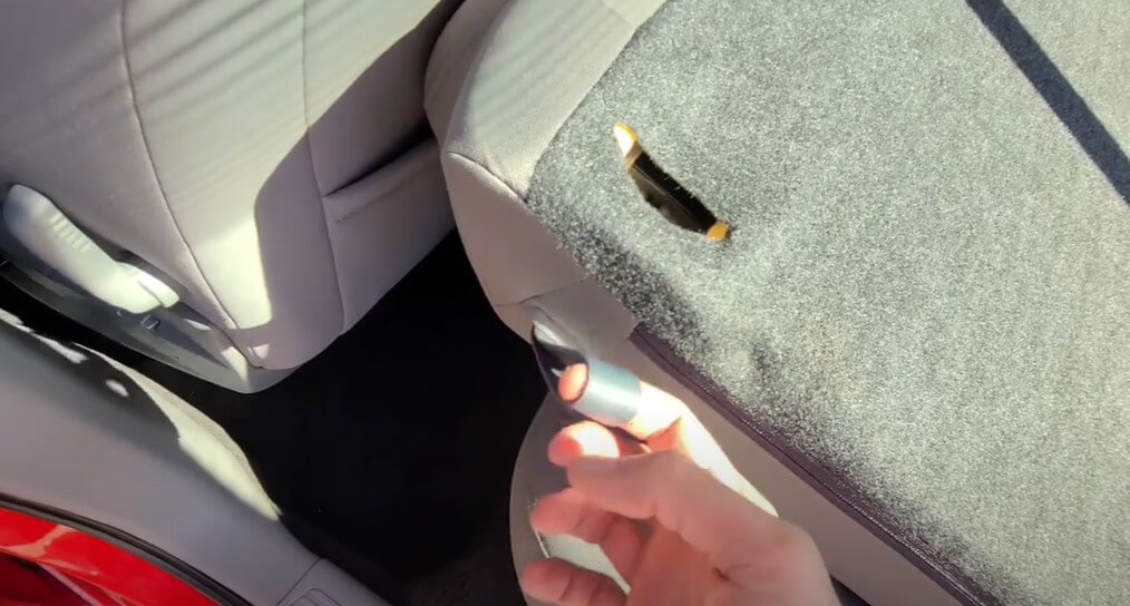 2008 Dodge Charger Back Seat Fold Down