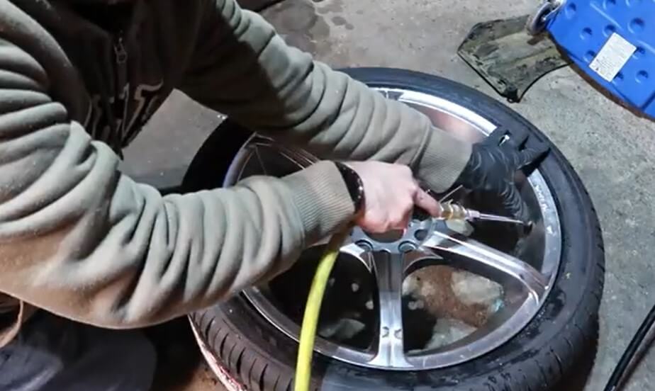 tubeless tire not seating