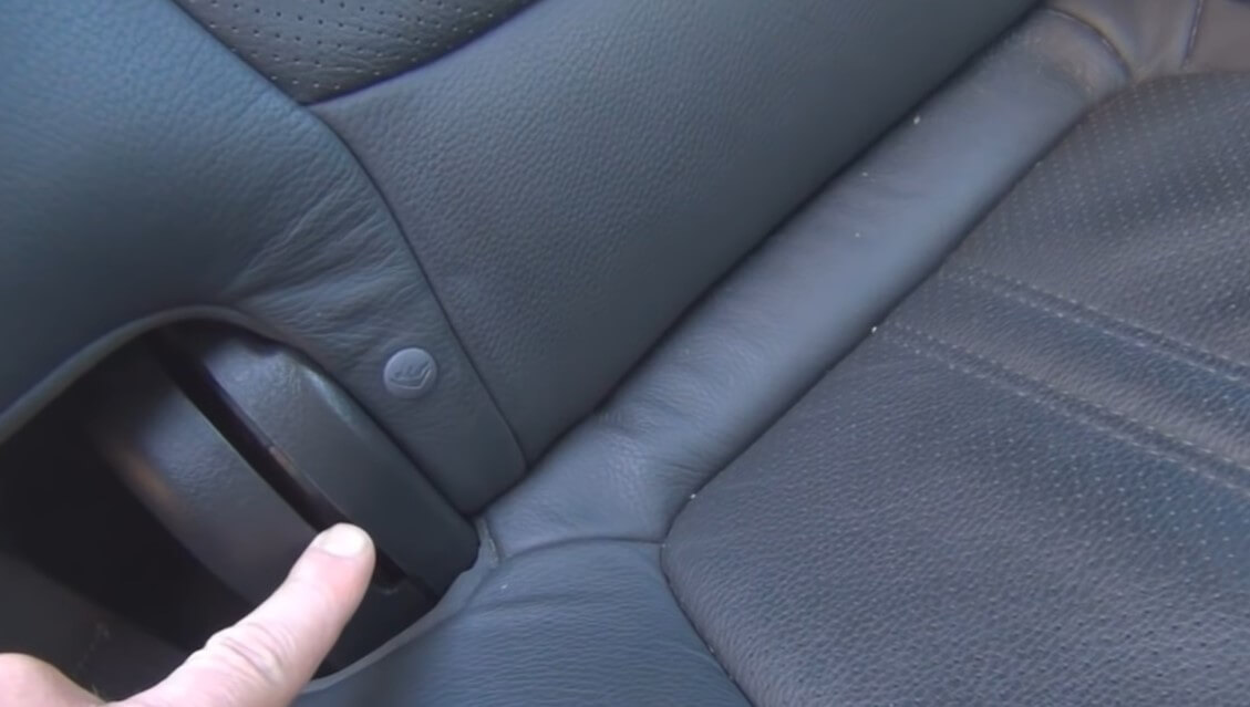 Kia Sorento 2nd Row Seat Won