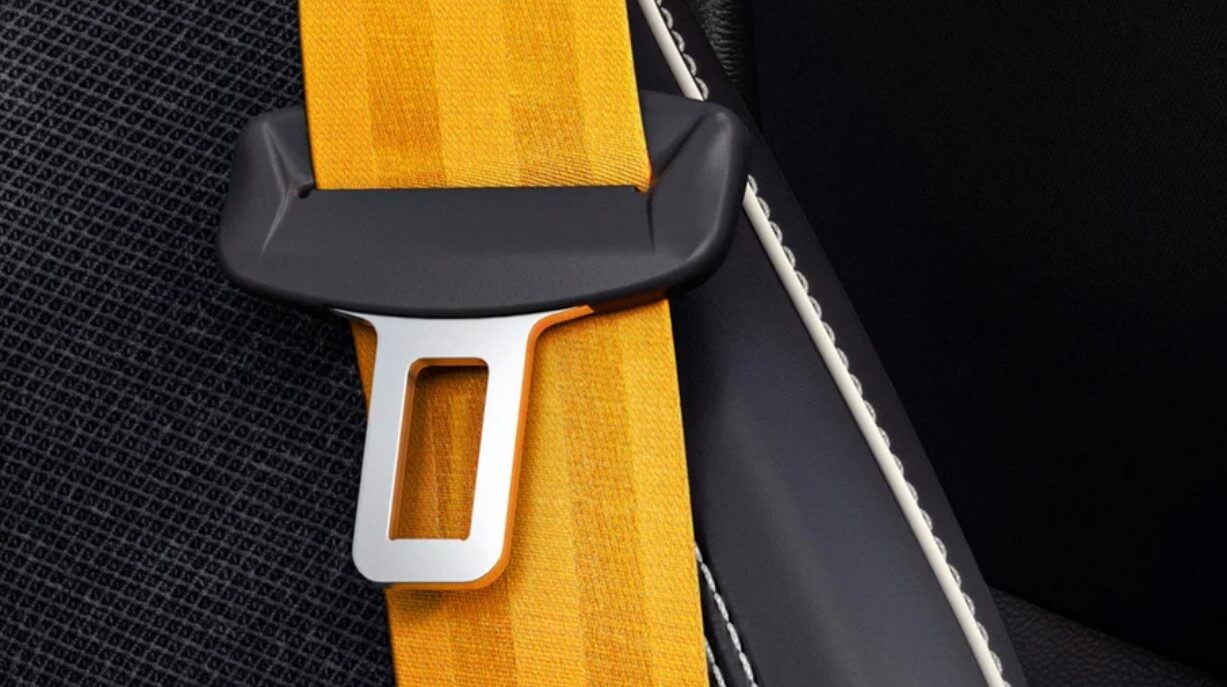 Going Viral What Does An Orange Seat Belt Mean? Psycho Autos