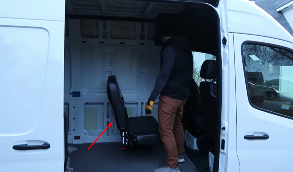 Can You Put a Carseat in a Cargo Van