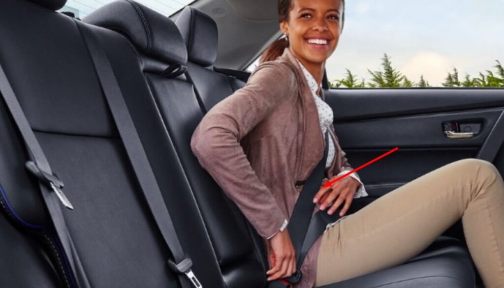 Do Backseat Passengers Have to Wear a Seatbelt in California