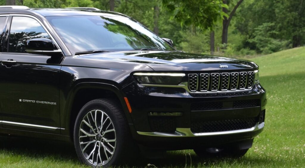 Do Jeep Cherokees Have 3 Rows