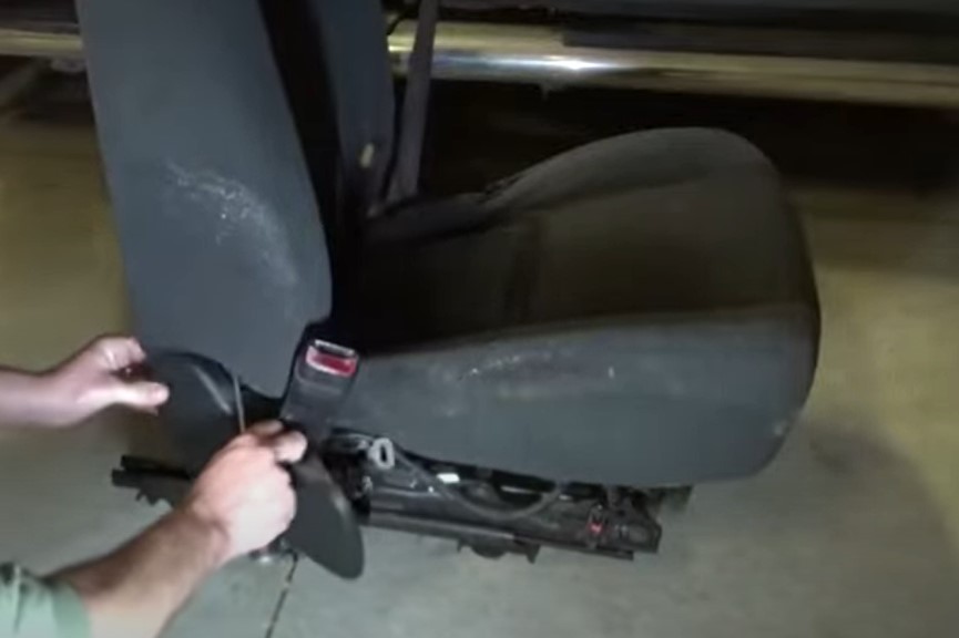 Are Seat Belts Interchangeable
