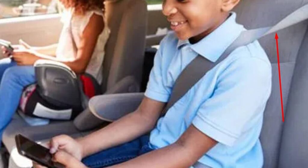 How Tall Should a Child Be for a Backless Booster