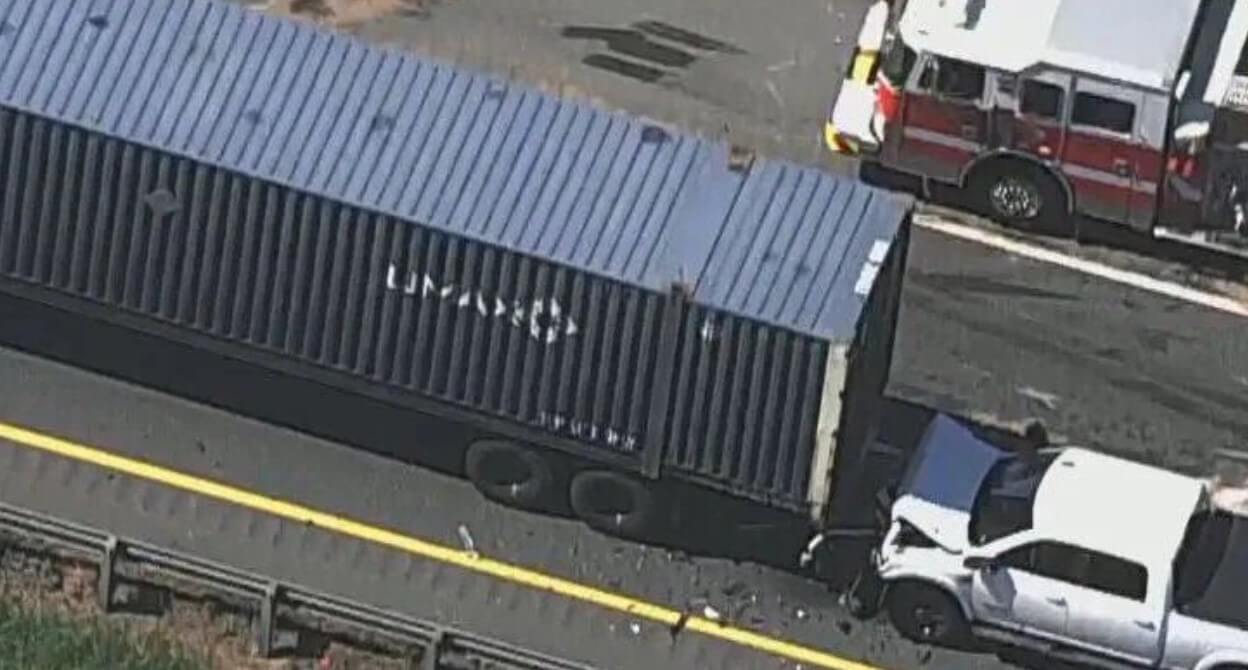 According To Maryland Vehicle Law Open Containers Are!