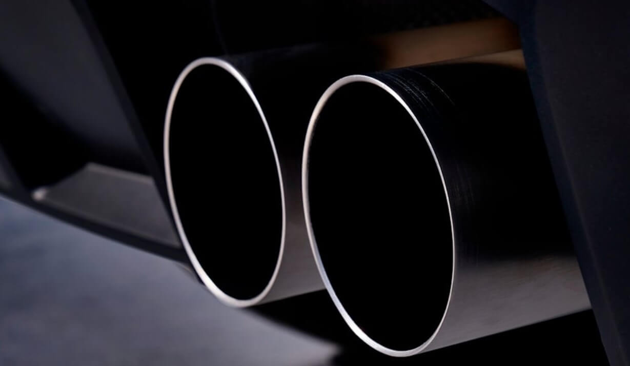 Car Fuming? Why Does My Car Engine Smell Like Rotten Eggs?