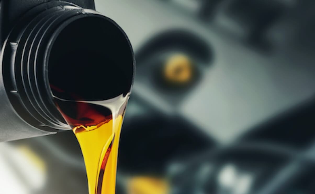 Oil Up How Many Quarts Of Oil Does A Toyota Highlander Take?