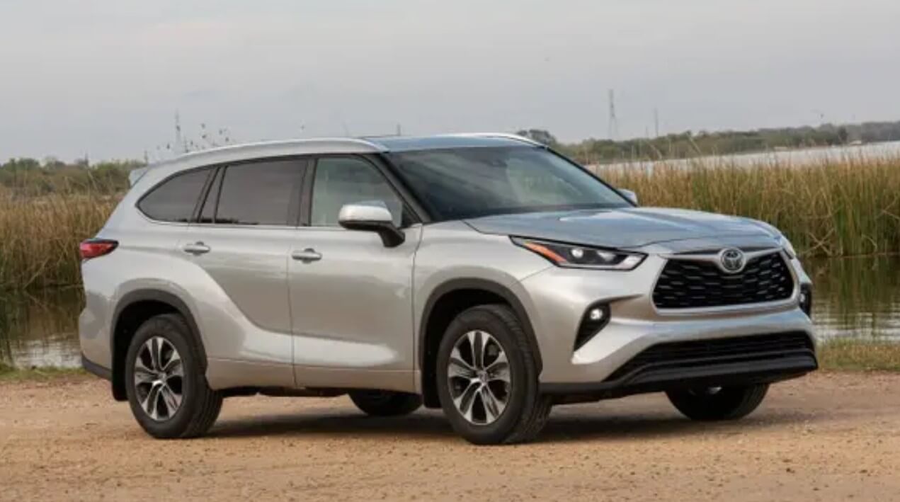 Oil Up: How Many Quarts Of Oil Does A Toyota Highlander Take?