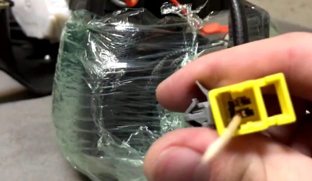 How to Reset Seat Belt Tensioner
