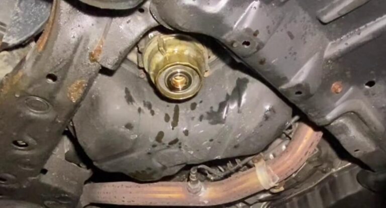 Oil Up: How Many Quarts Of Oil Does A Toyota Highlander Take?