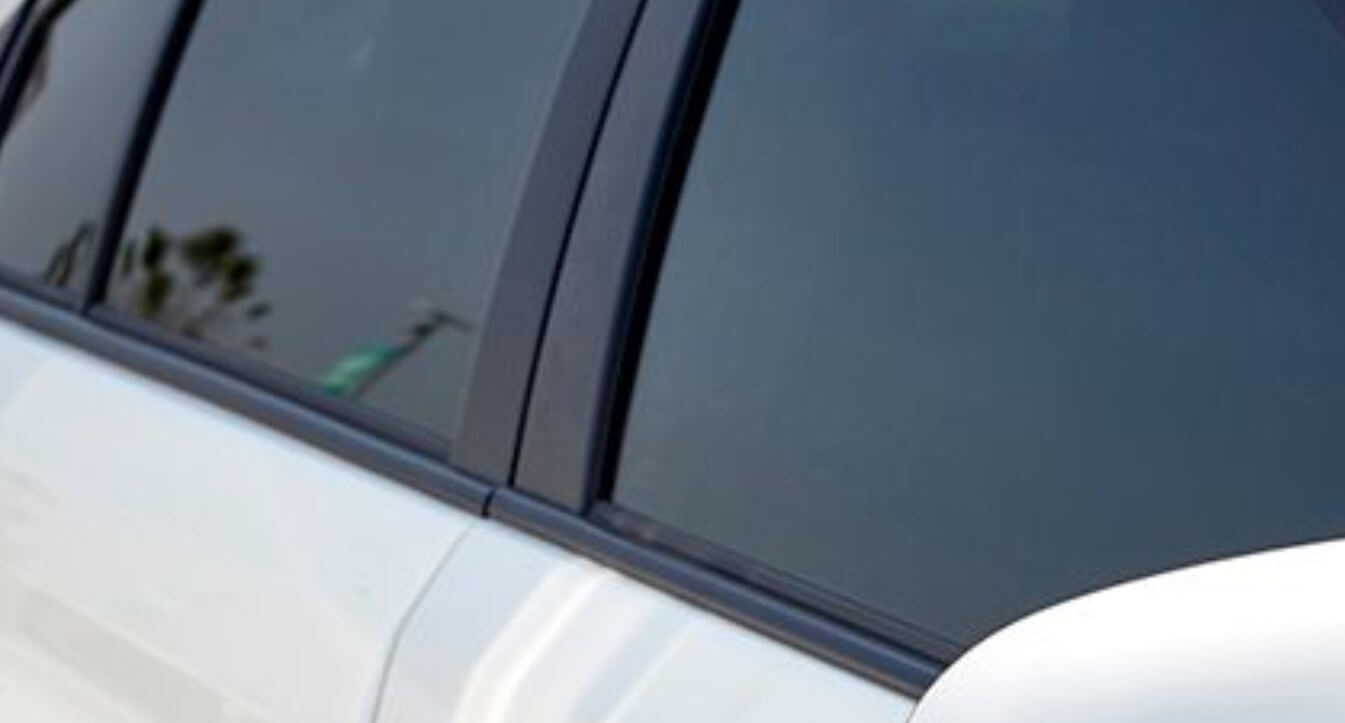 Can I Tint My Front Windshield In Florida?