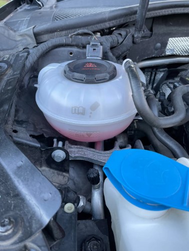 Low coolant level in car